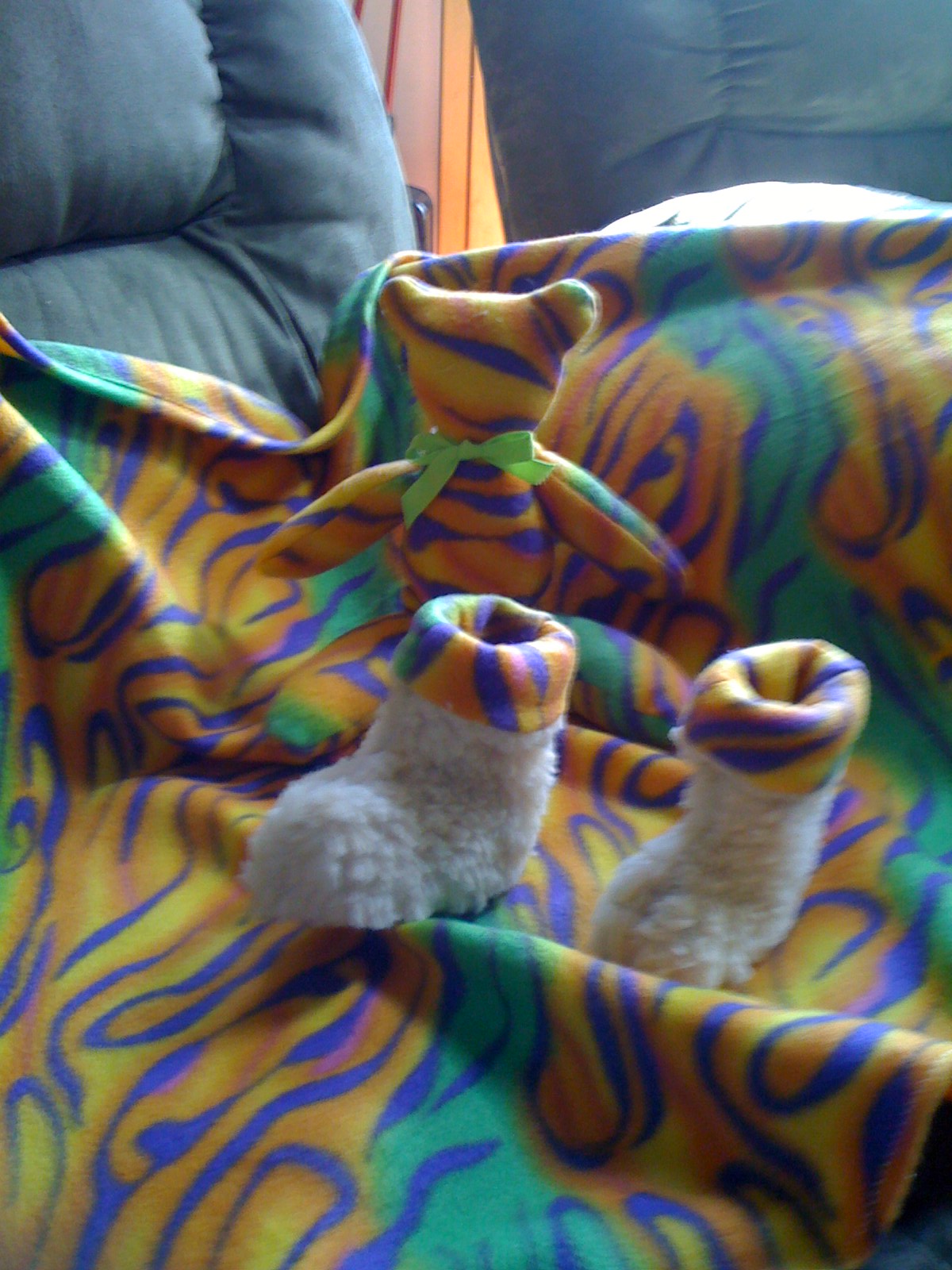bearbabyslipperblanket.jpg